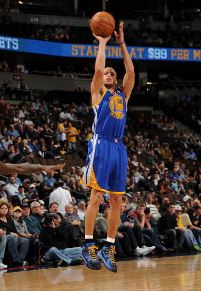 队核心前锋 队核心前锋