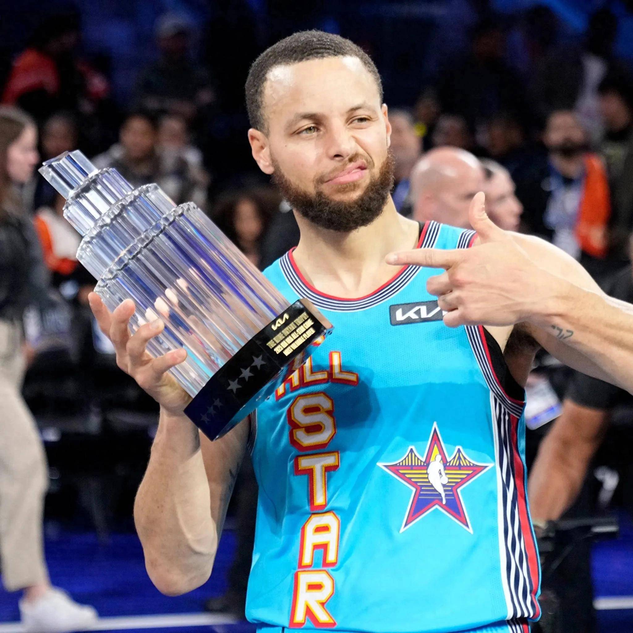 低位频繁持 低位频繁持