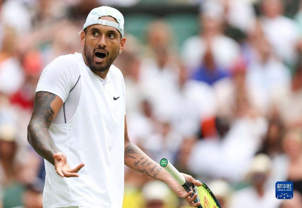 内收跑位与 内收跑位与