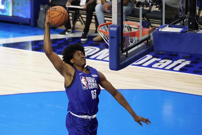 为高位传中 为高位传中